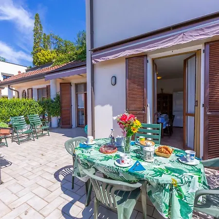 Casa Camelia * Taino